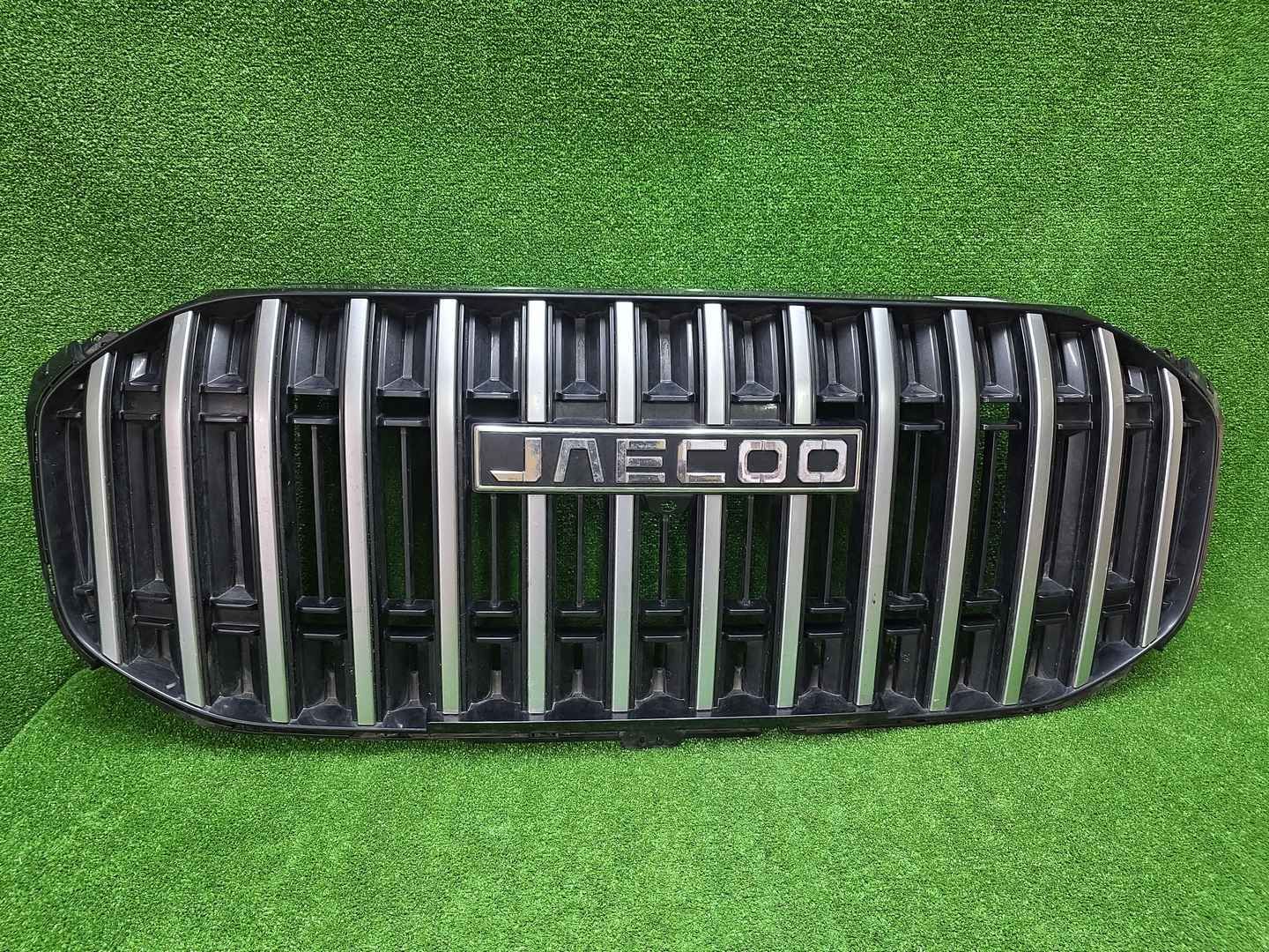 Решетка радиатора JAECOO J8 (2024-н.в.)