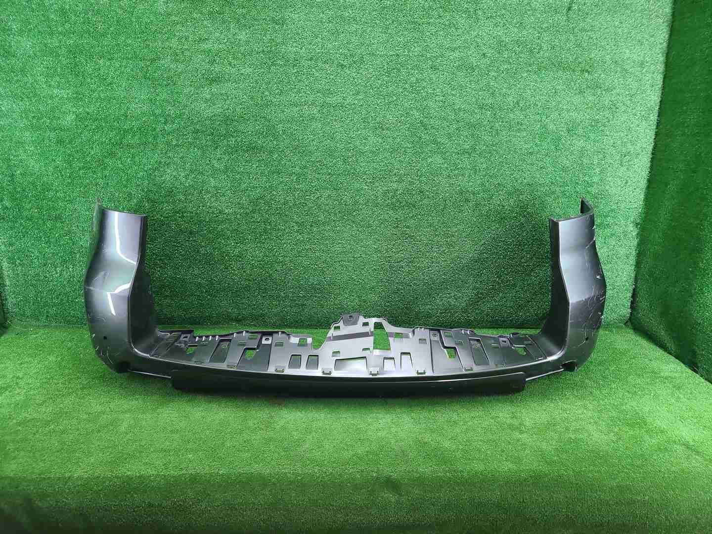 Бампер задний Toyota Land Cruiser Prado 150 17-24