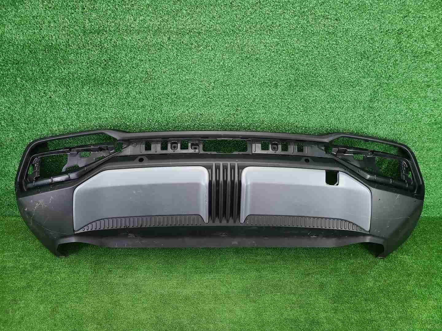 Юбка заднего бампера Geely Atlas 2 (2023-н.в.)