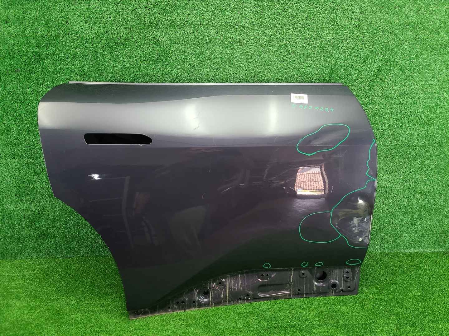 Дверь задняя правая Avatr 12 (2023-н.в.)