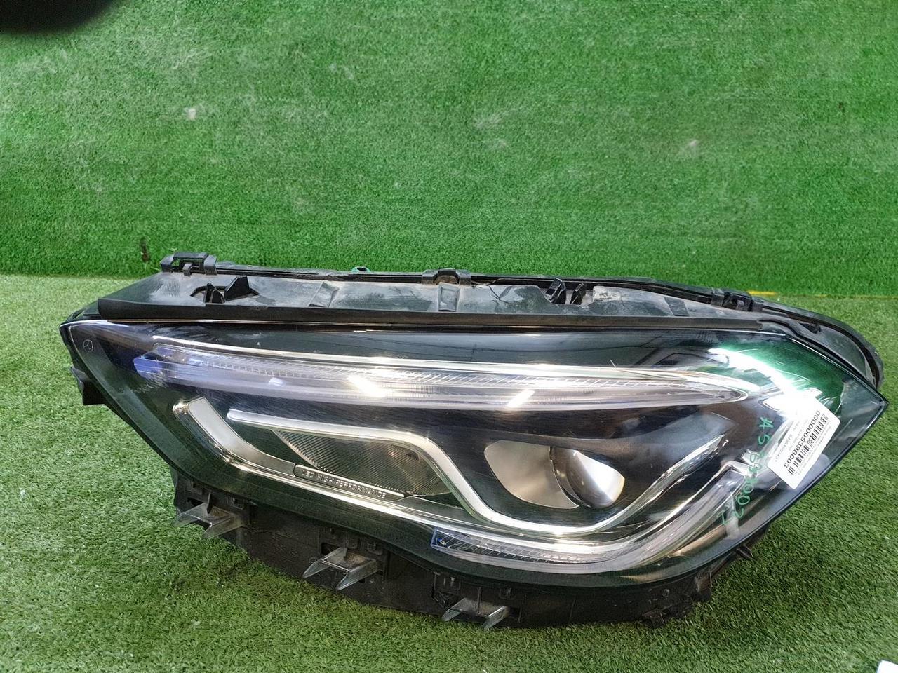 Фара левая Mercedes GLA H247 (2020-2023) LED