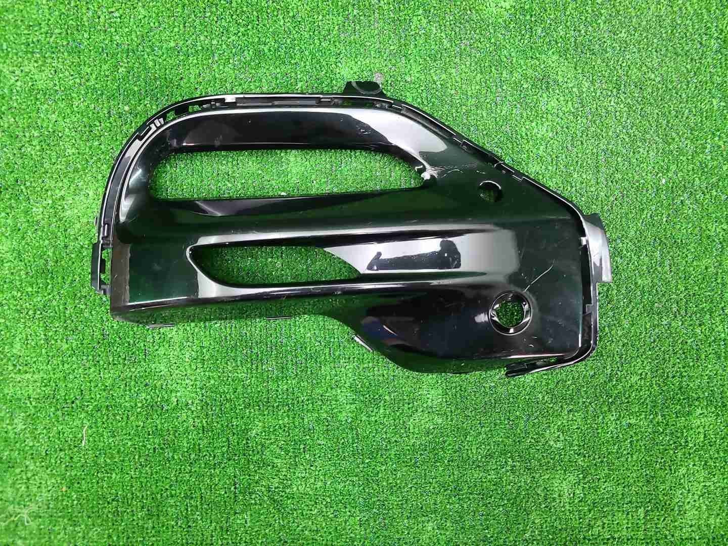 Накладка ПТФ правая BMW X5 G05 (18-23) M-paket