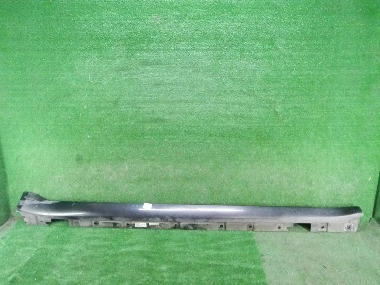Накладка порога правая BMW 7er F02 F03 (2008-2015)