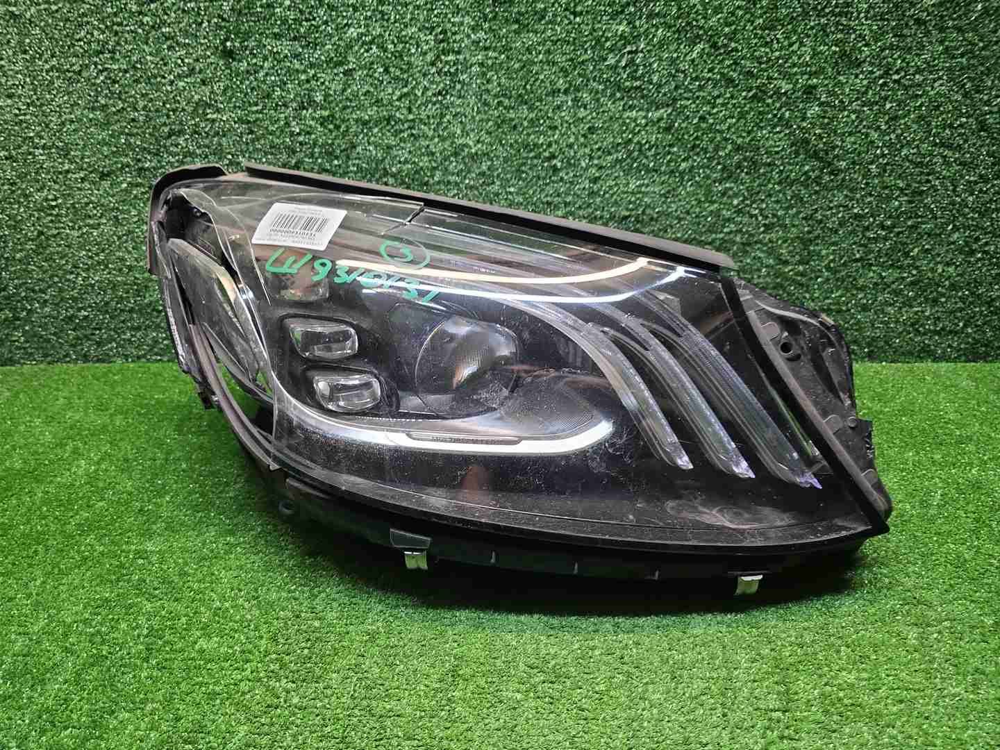 Фара правая Mercedes S W222 (17-20) Multibeam LED