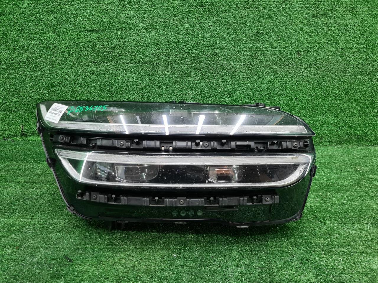 Фара правая Genesis GV70 (2020-н.в.) LED