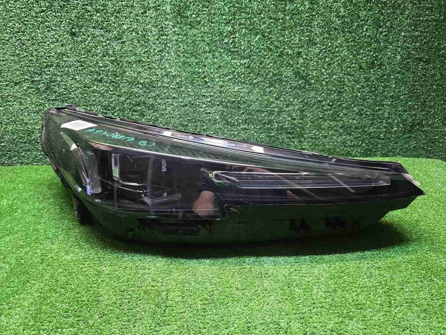 Фара правая Changan CS55PLUS (2021-2024) LED