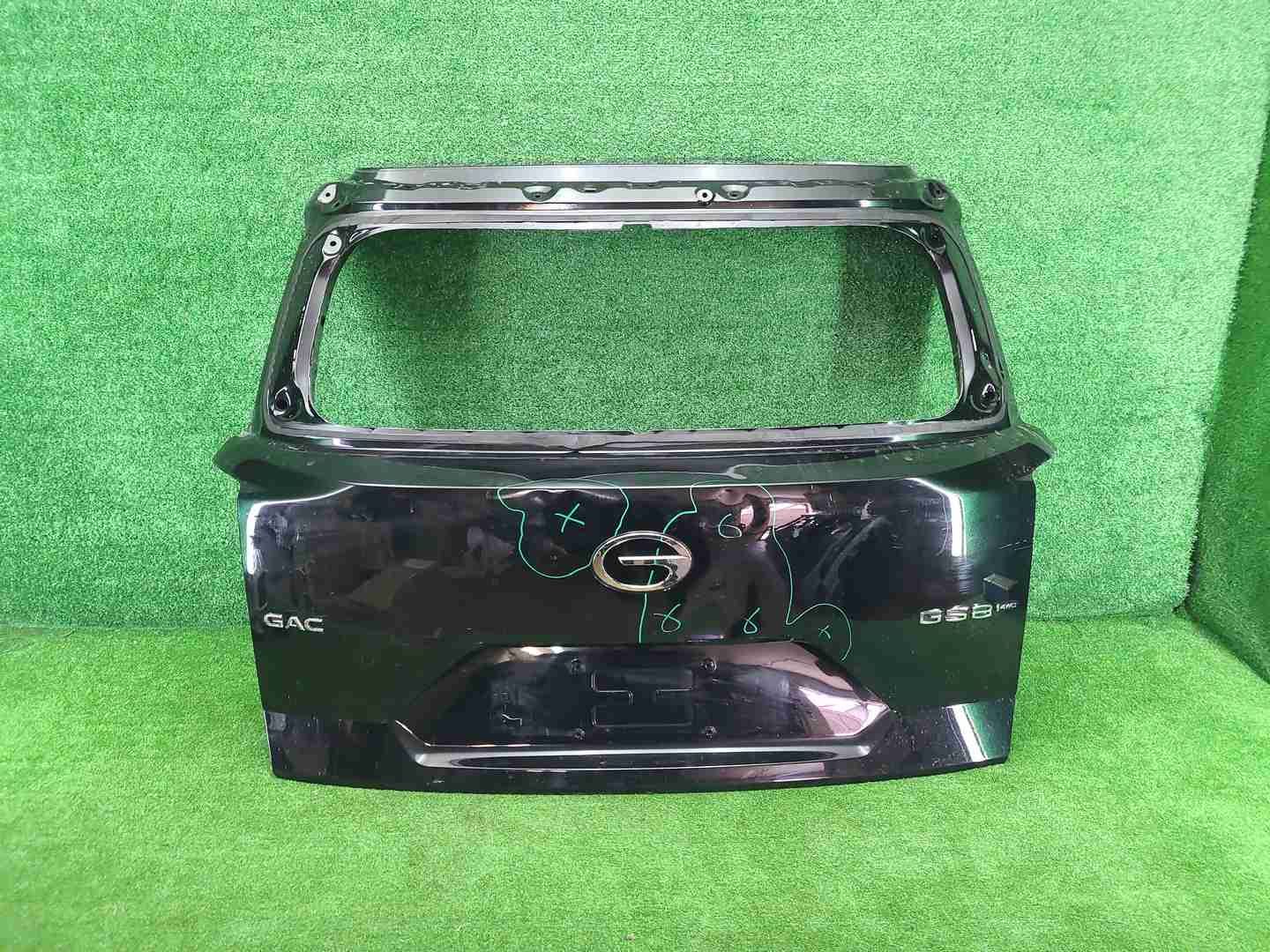 Крышка багажника GAC GS8 2 (2021-н.в.)
