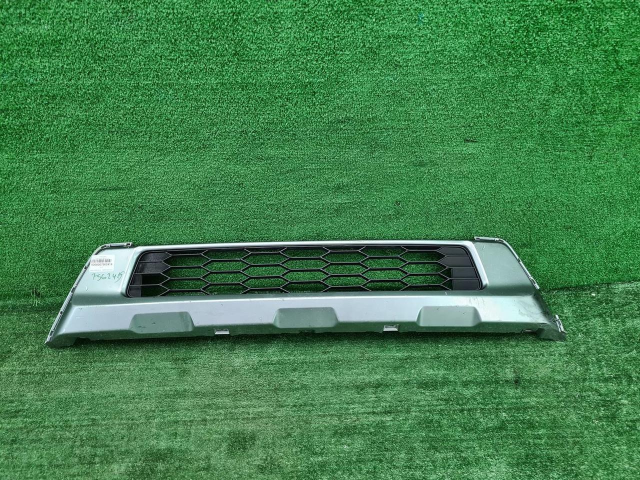 Накладка переднего бампера Subaru Outback 6 19-22