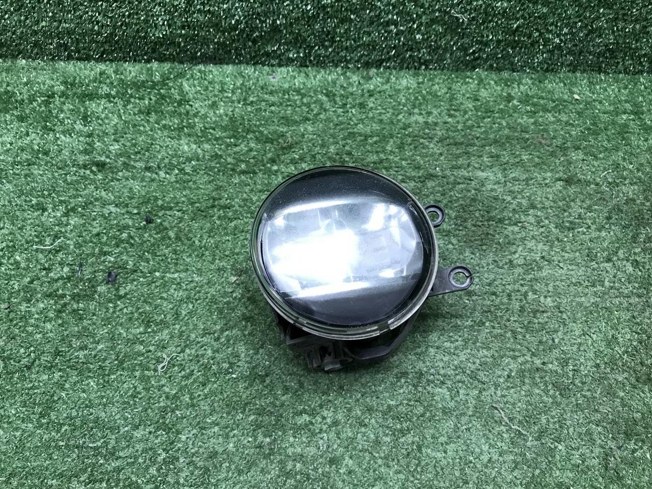 ПТФ левая Toyota Camry XV50 XV70 (2017-2021) LED