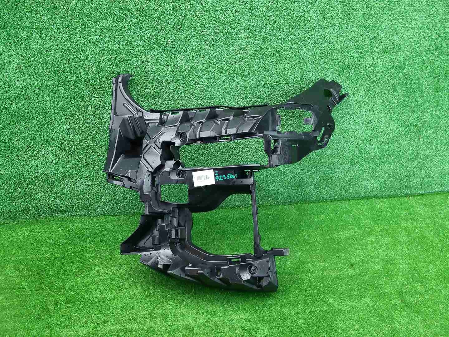 Кронштейн перед. бампера BMW X5 G05 18-23 M-paket