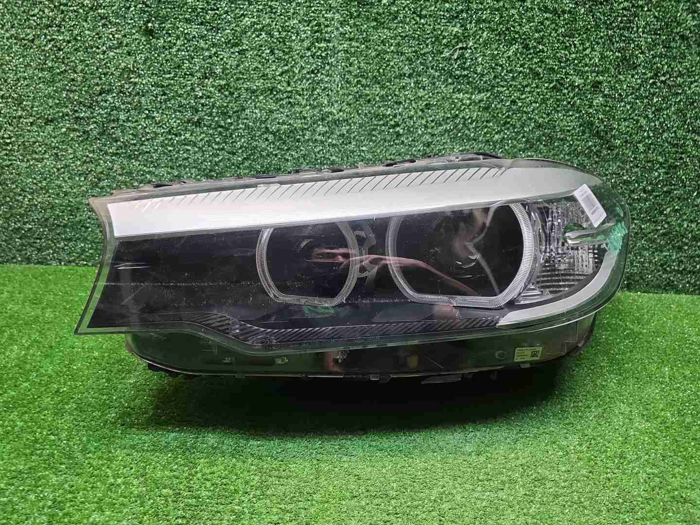 Фара левая BMW 5er G30 (2017-2020) LED
