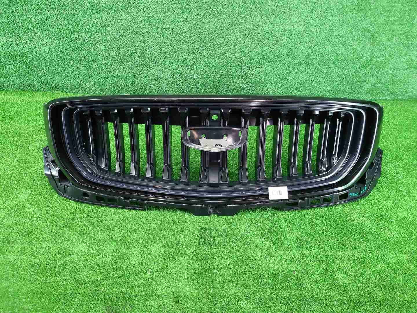 Решетка радиатора Geely Monjaro (2021-н.в.)
