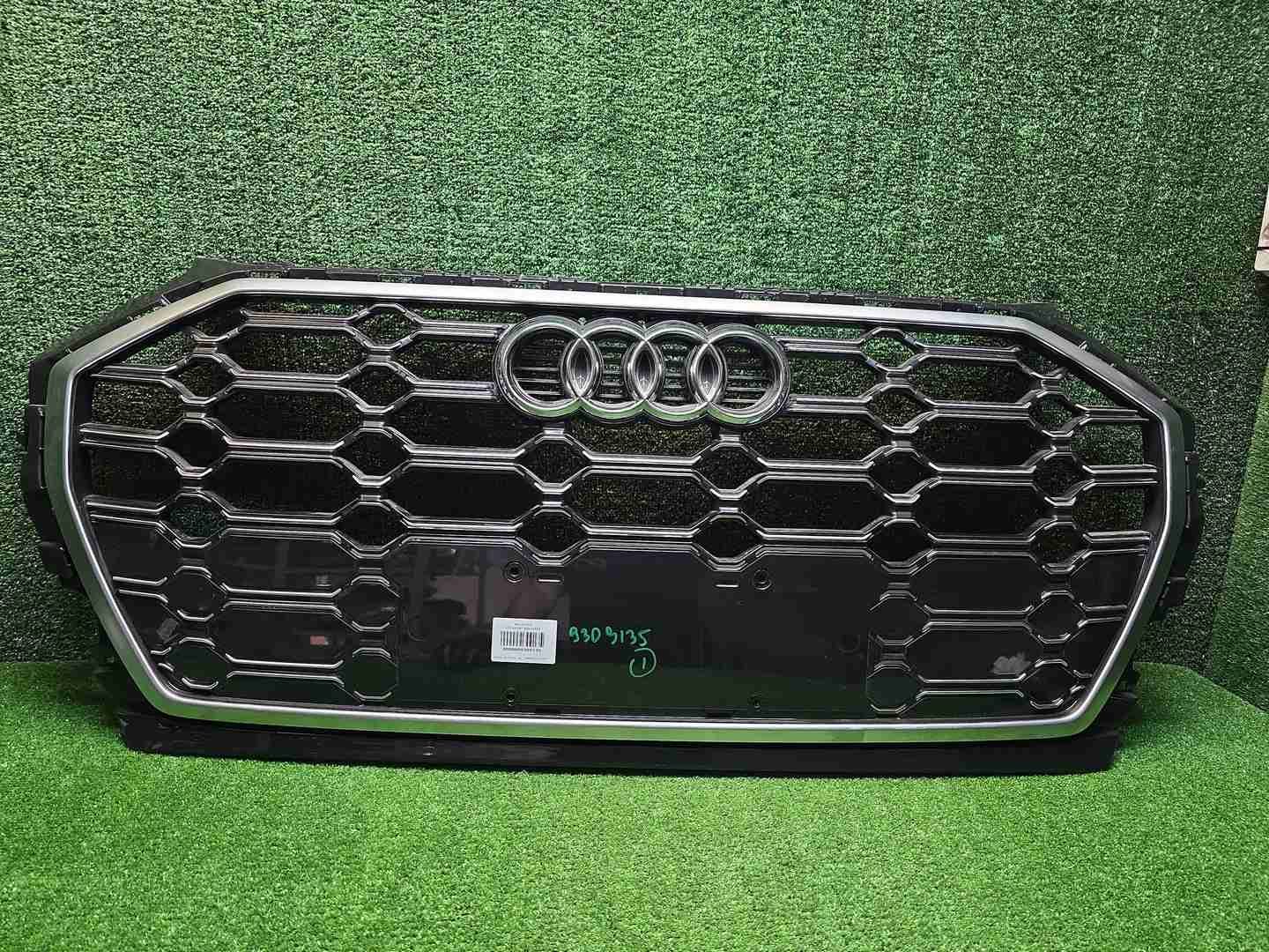 Решетка радиатора Audi Q5 2 (2020-н.в.)
