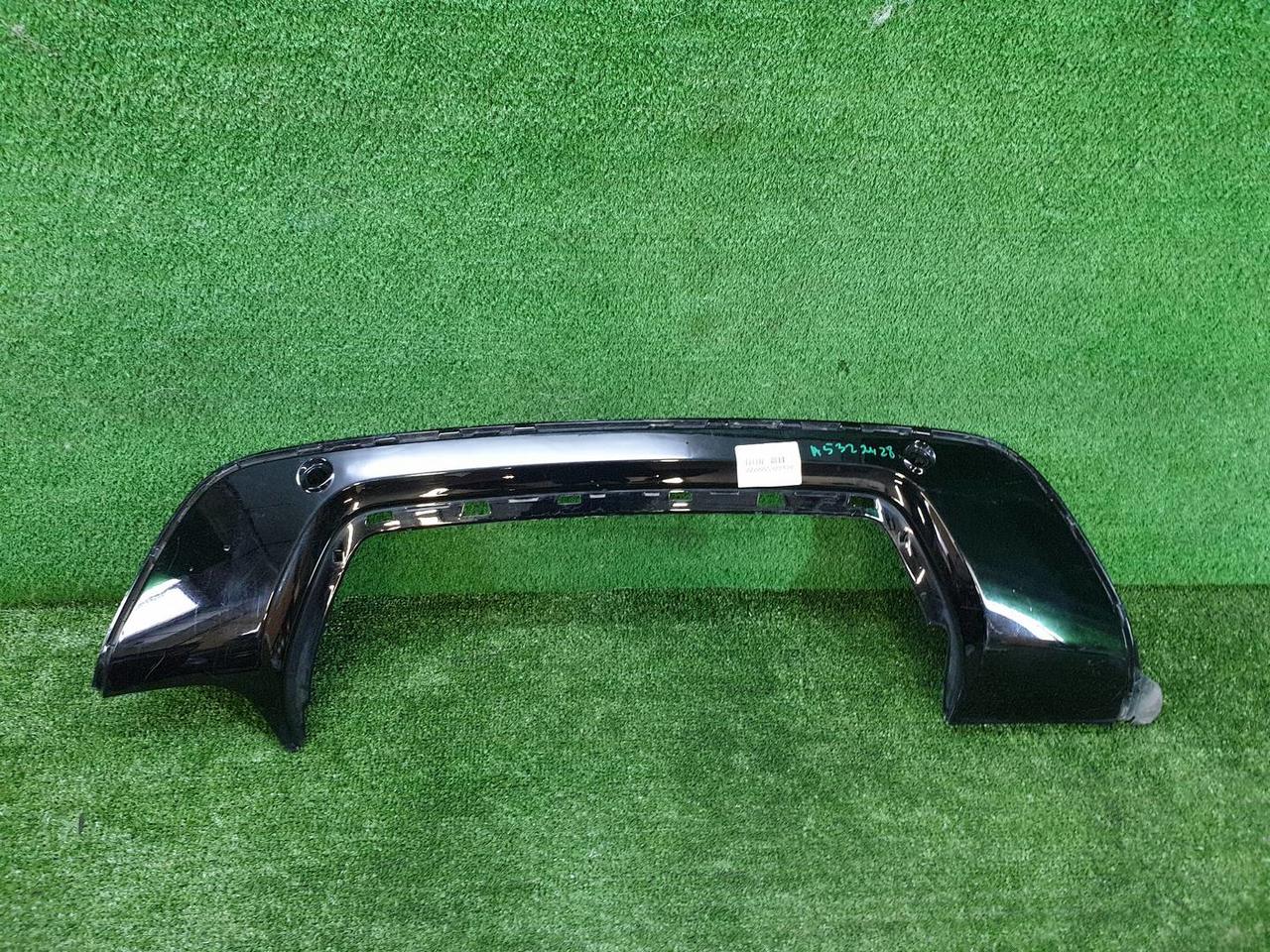 Накладка заднего бампера Range Rover Velar (17-23)