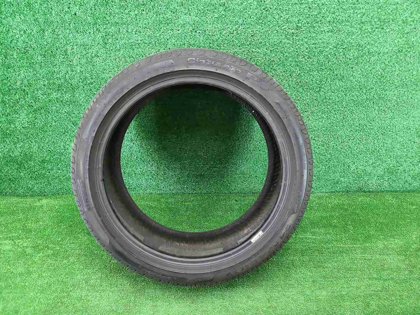 Шина Pirelli Cinturato P7 245/40 R19 98Y