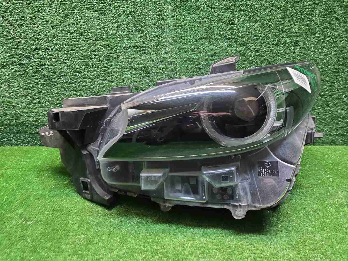Фара левая Mazda CX-9 2 (2020-н.в.) LED