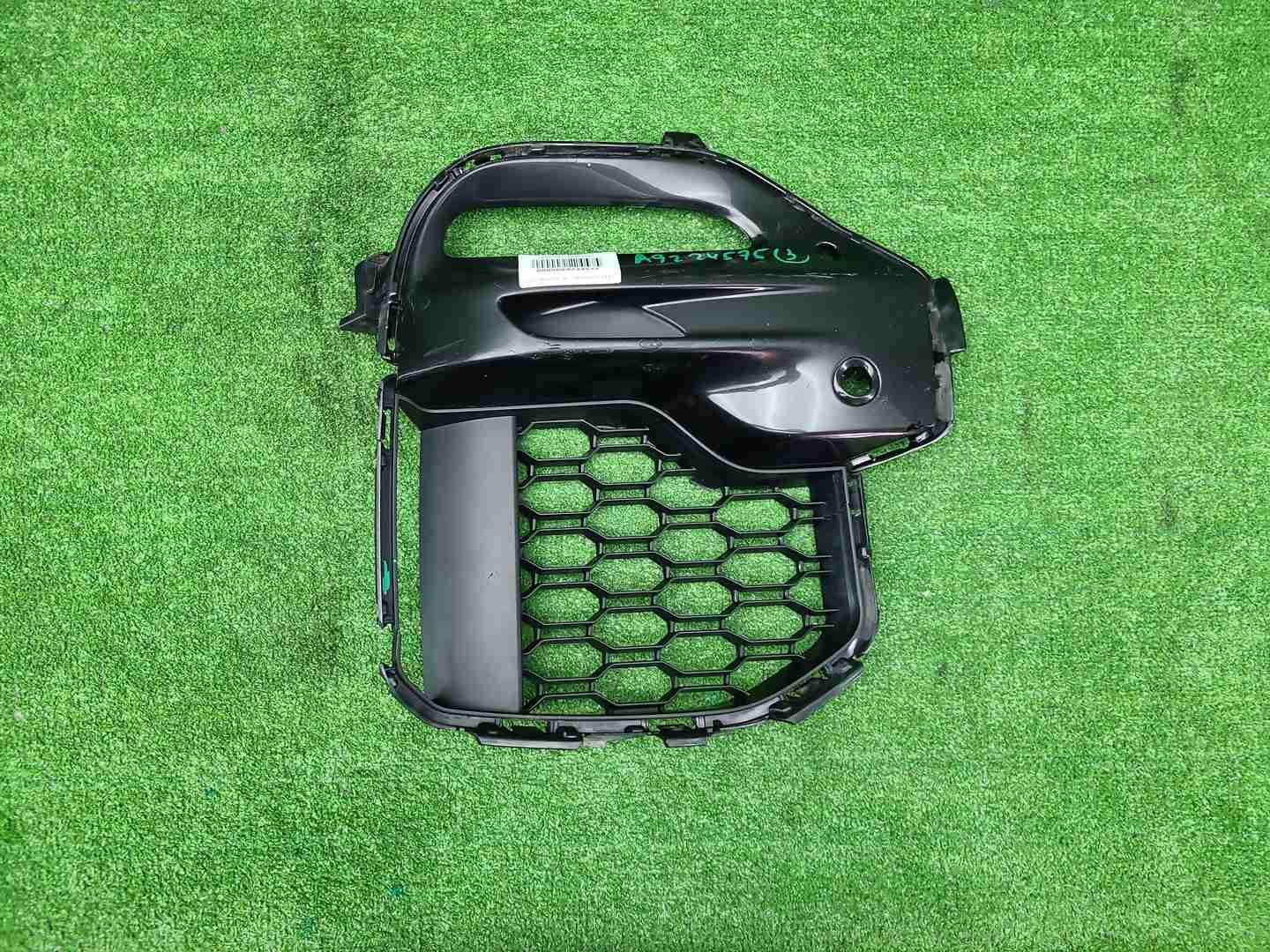 Накладка ПТФ правая BMW X5 G05 (18-23) M-paket