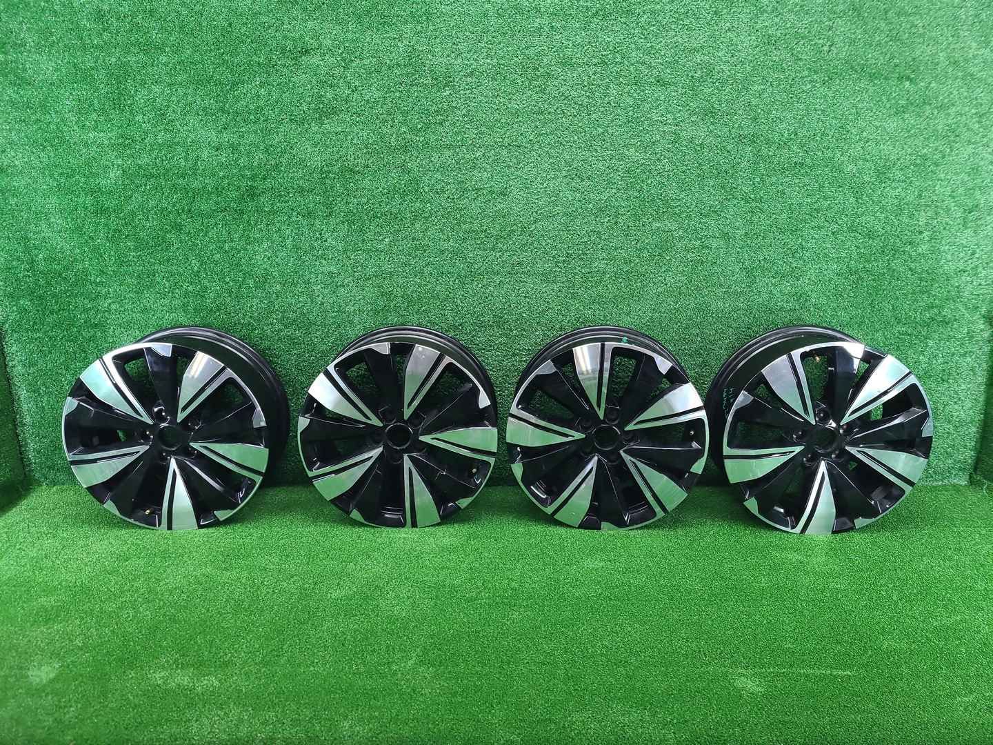 Диск Комплект дисков R18 Changan Uni-V (2022-н.в.)