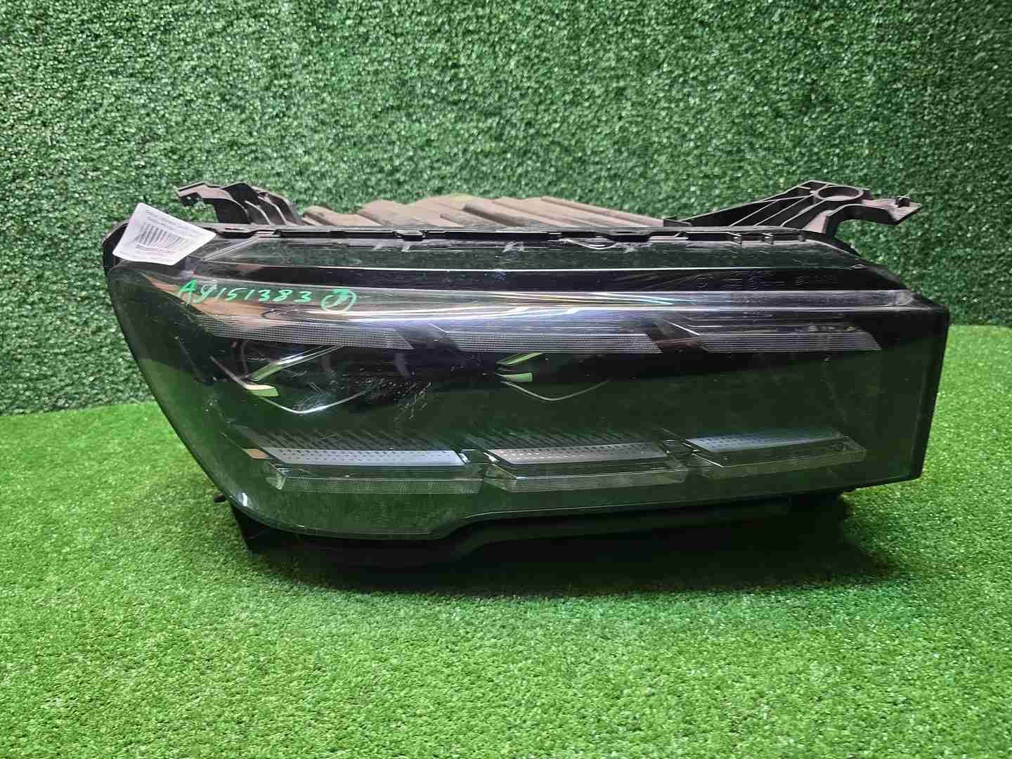 Фара правая Geely Monjaro (2021-н.в.) LED