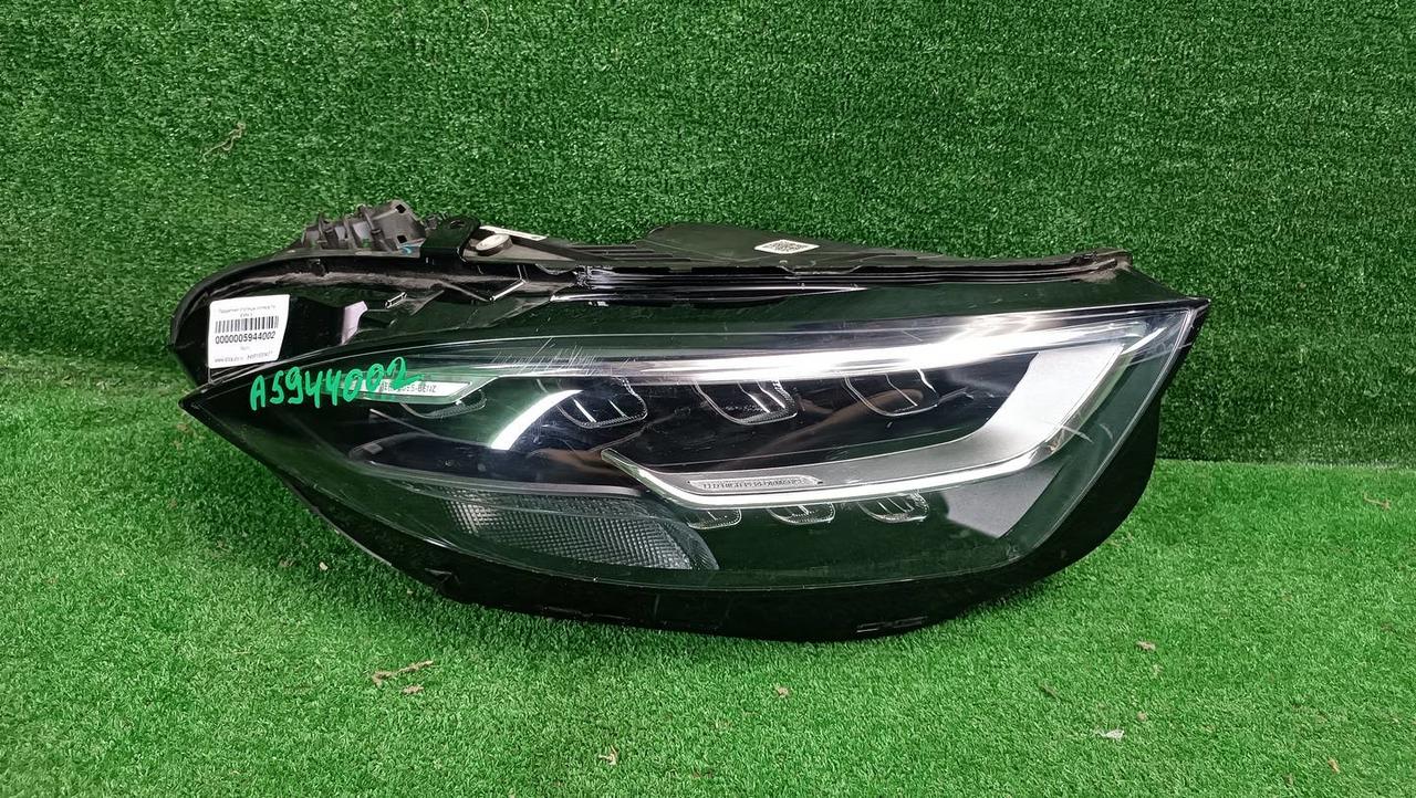 Фара правая Mercedes CLS C257 (2017-2021) LED