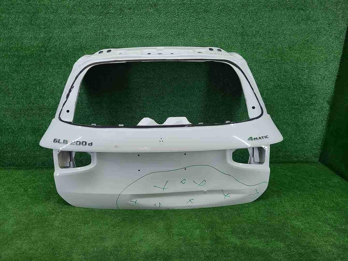 Крышка багажника Mercedes GLB X247 (2019-н.в.)