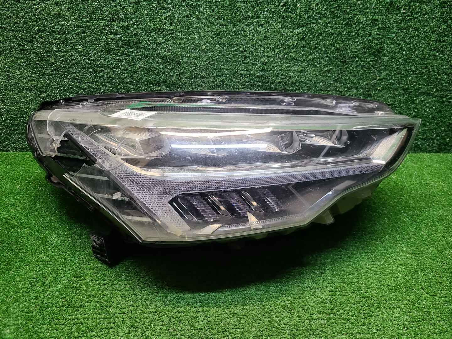 Фара правая Haval Jolion (2021-н.в.) LED
