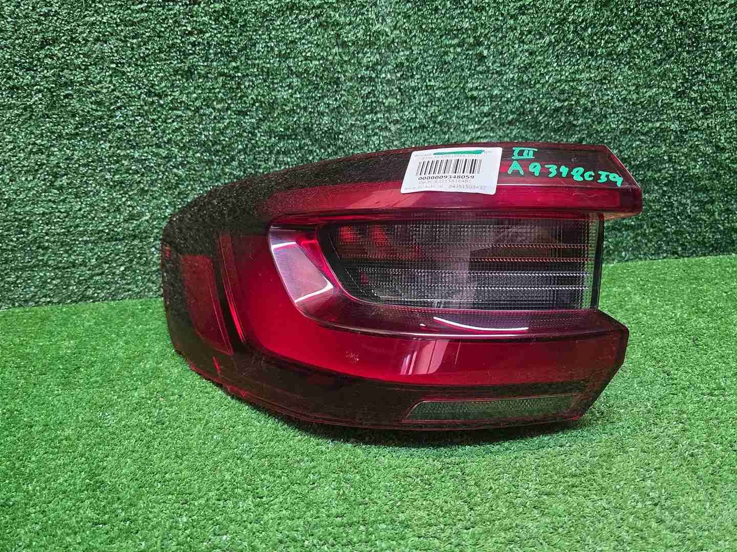 Фонарь левый внешний BMW X5 G05 (2018-2023)