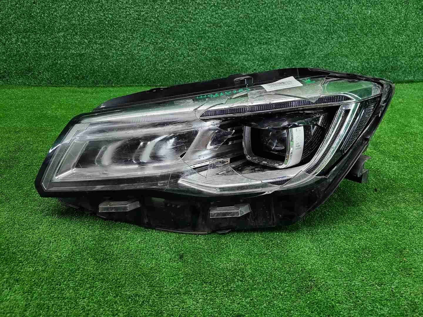 Битая Фара левая Changan CS75 (2021-н.в.) LED