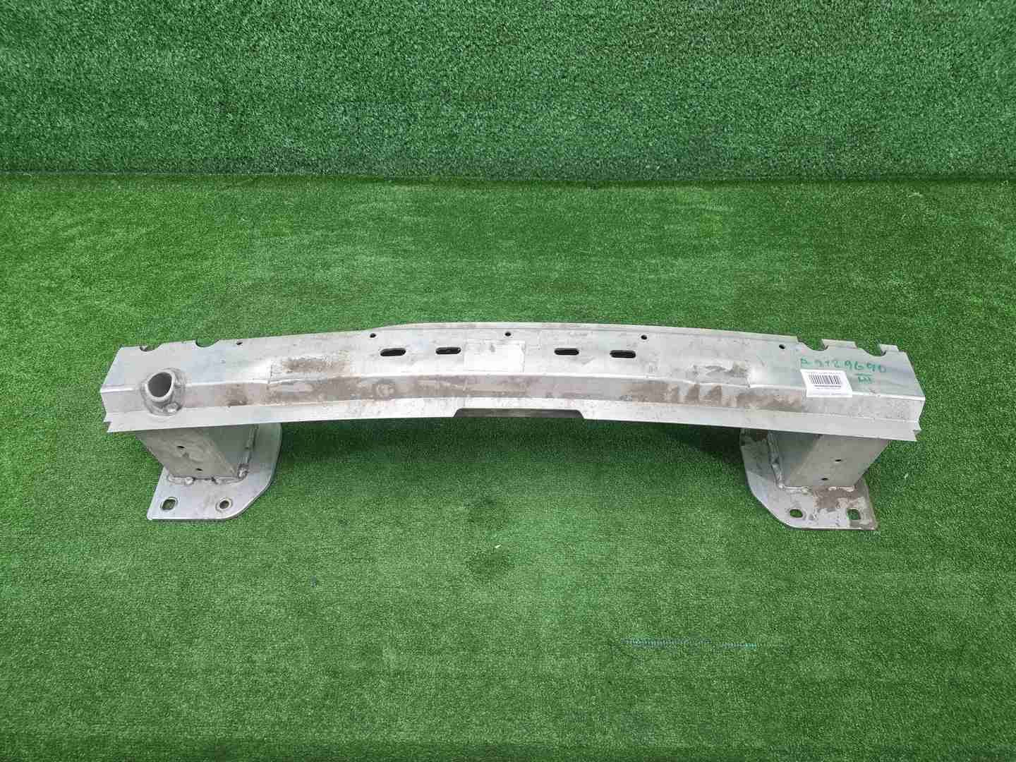 Усилитель заднего бампера BMW X5 G05 (18-н.в.)