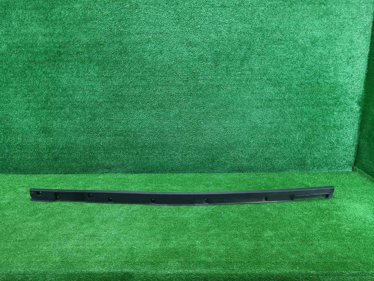 Накладка порога правая Chery Tiggo 8 Pro (2021-нв)
