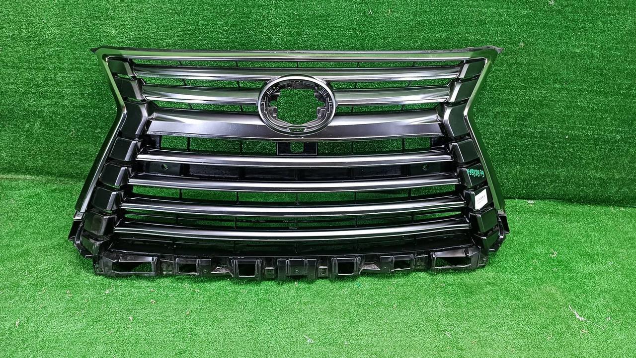 Решетка радиатора Lexus LX 3 (2015-2023)