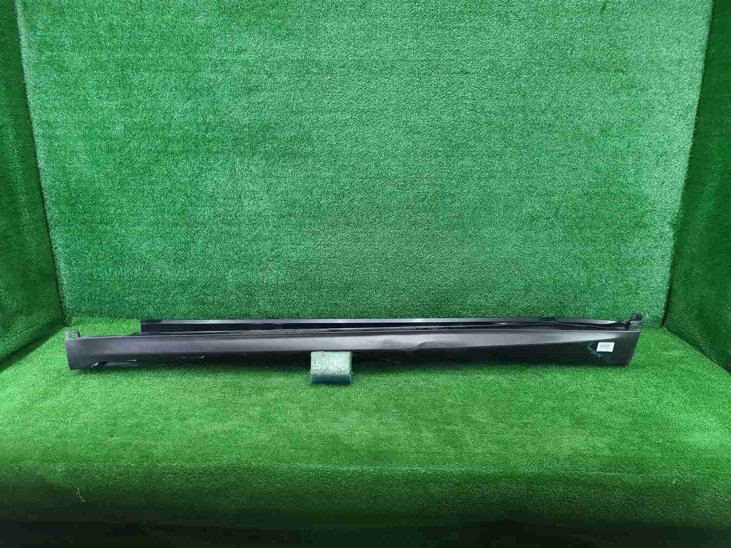 Накладка порога левая BMW X5 G05 (18-нв) M-paket
