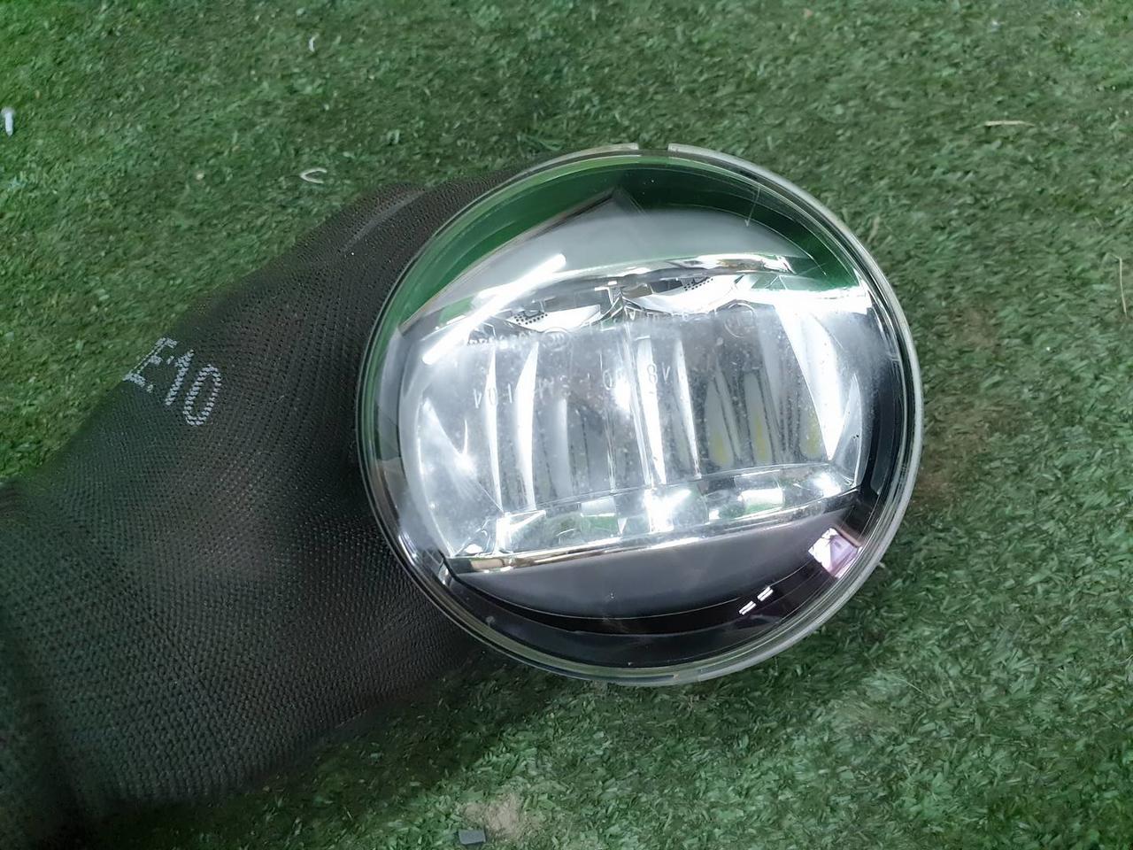 ПТФ правая Toyota Land Cruiser Prado 150 (2017-н.в.) LED