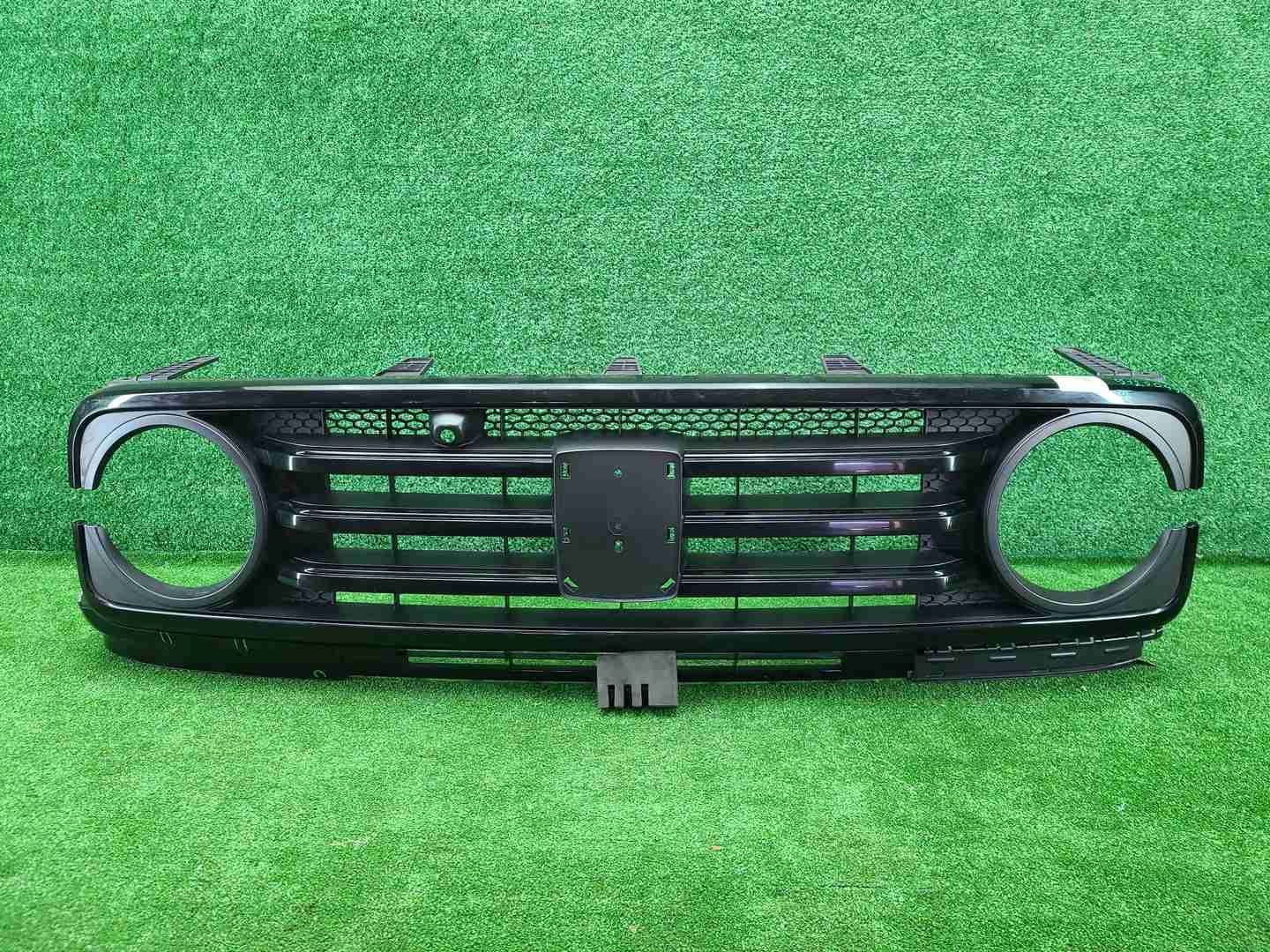 Решетка радиатора Tank 300 (2021-н.в.)