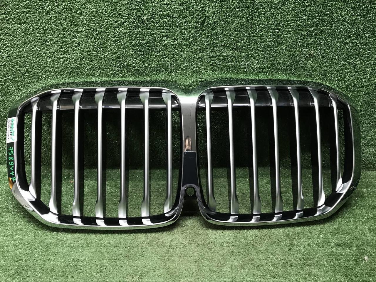 Решетка радиатора BMW X7 G07 (2019-2022)
