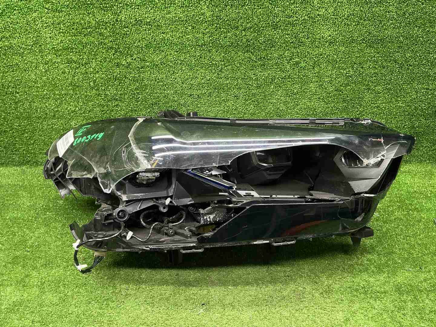 Битая Фара правая BMW X5 G05 X6 G06 (23-нв) LED