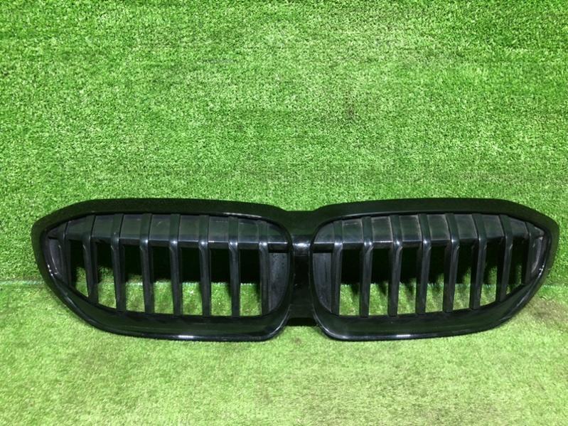 D6130 Решетка радиатора BMW 3er G20 (2018-2022)