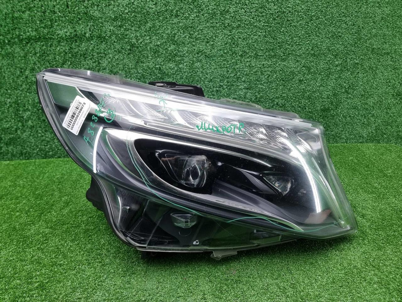 Фара правая Mercedes V W447 (2014-н.в.) LED