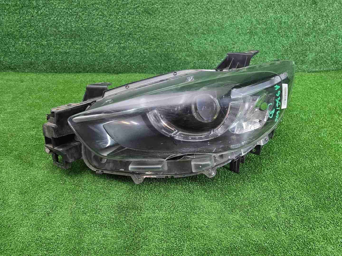 Фара левая Mazda CX-5 1 (2015-2017) LED