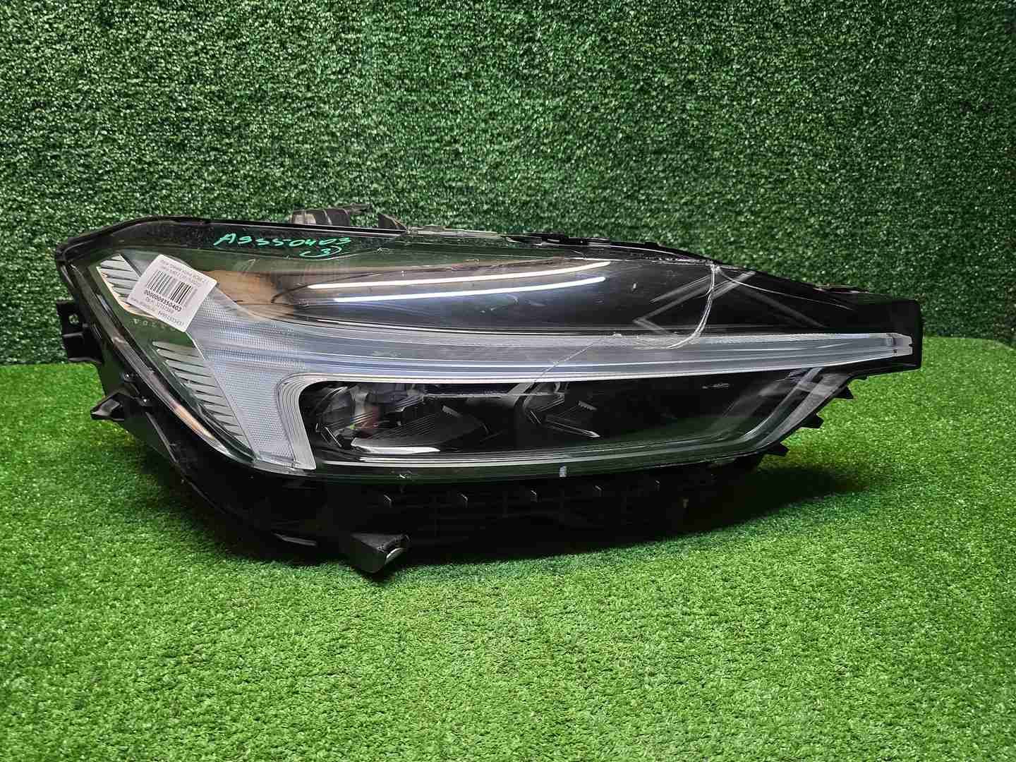 Фара правая Volvo XC60 2 (2021-2025) Full LED