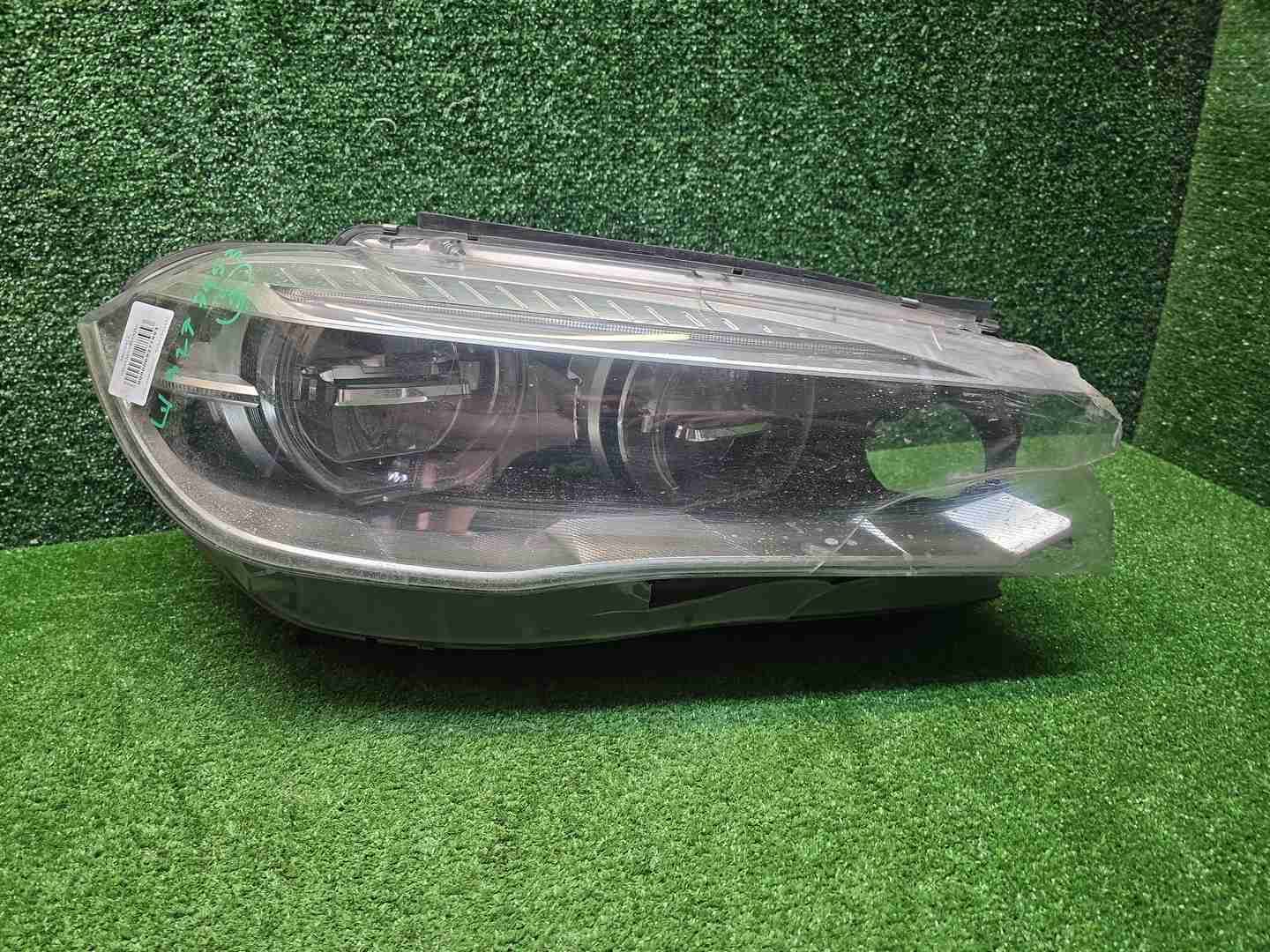 Фара правая BMW X5 F15 X6 F16 (15-18) Adaptive LED
