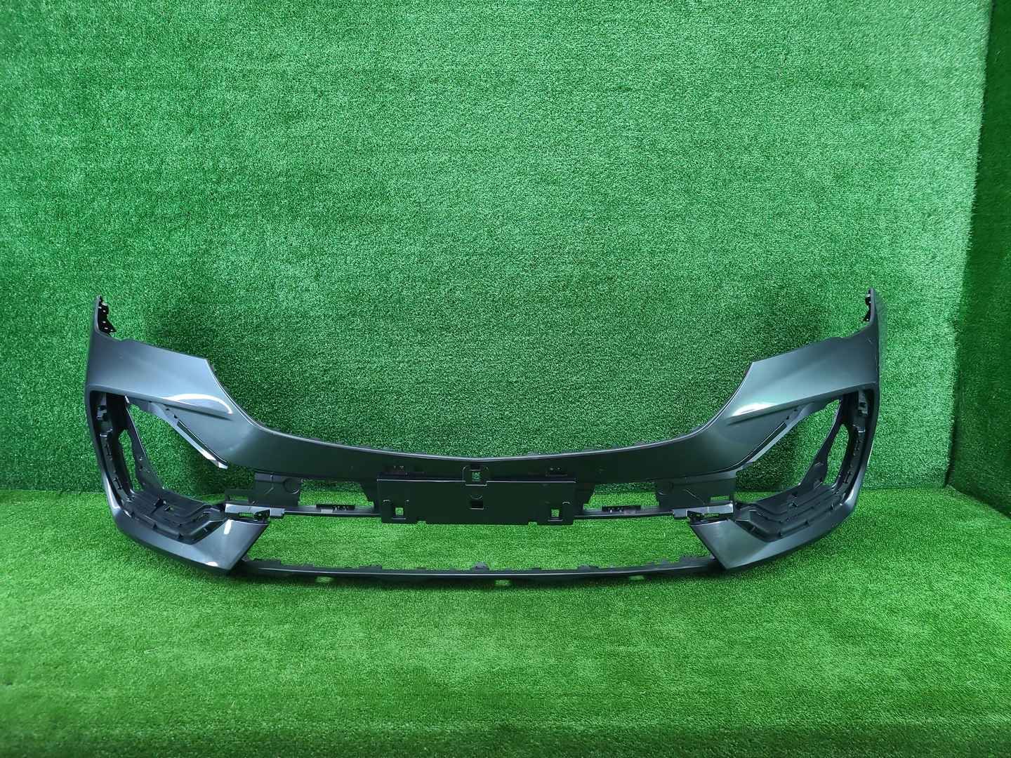 Бампер передний Geely Monjaro (2021-н.в.)