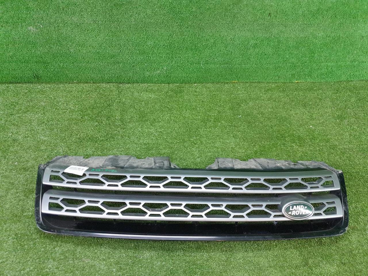 Решетка радиатора Land-Rover Discovery Sport (2014-2019)