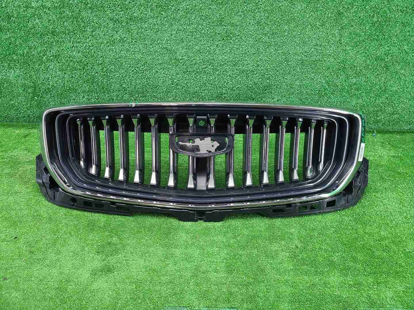Решетка радиатора Geely Monjaro (2021-н.в.)