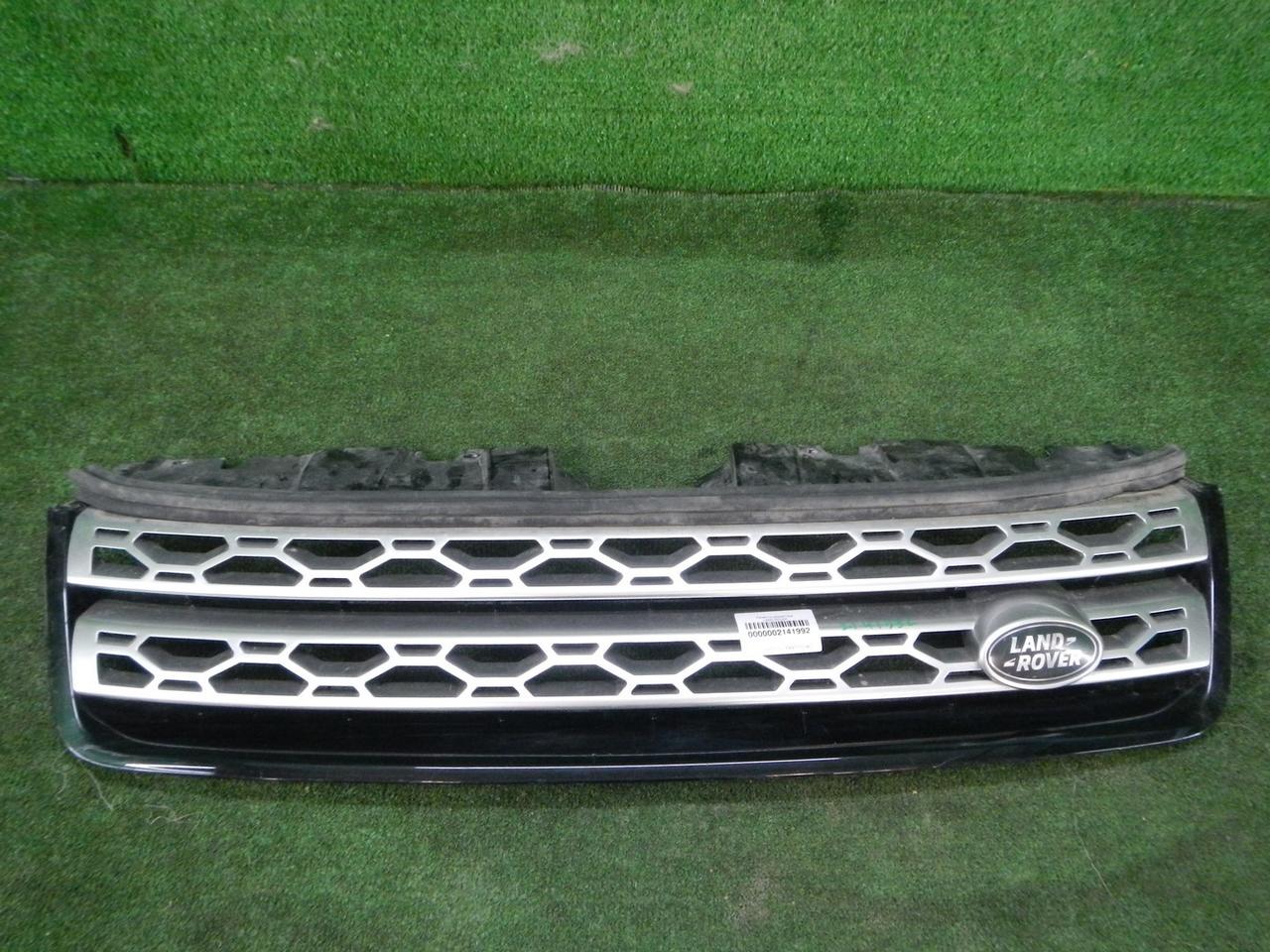Решетка радиатора Land Rover Discovery Sport (2014-2019)