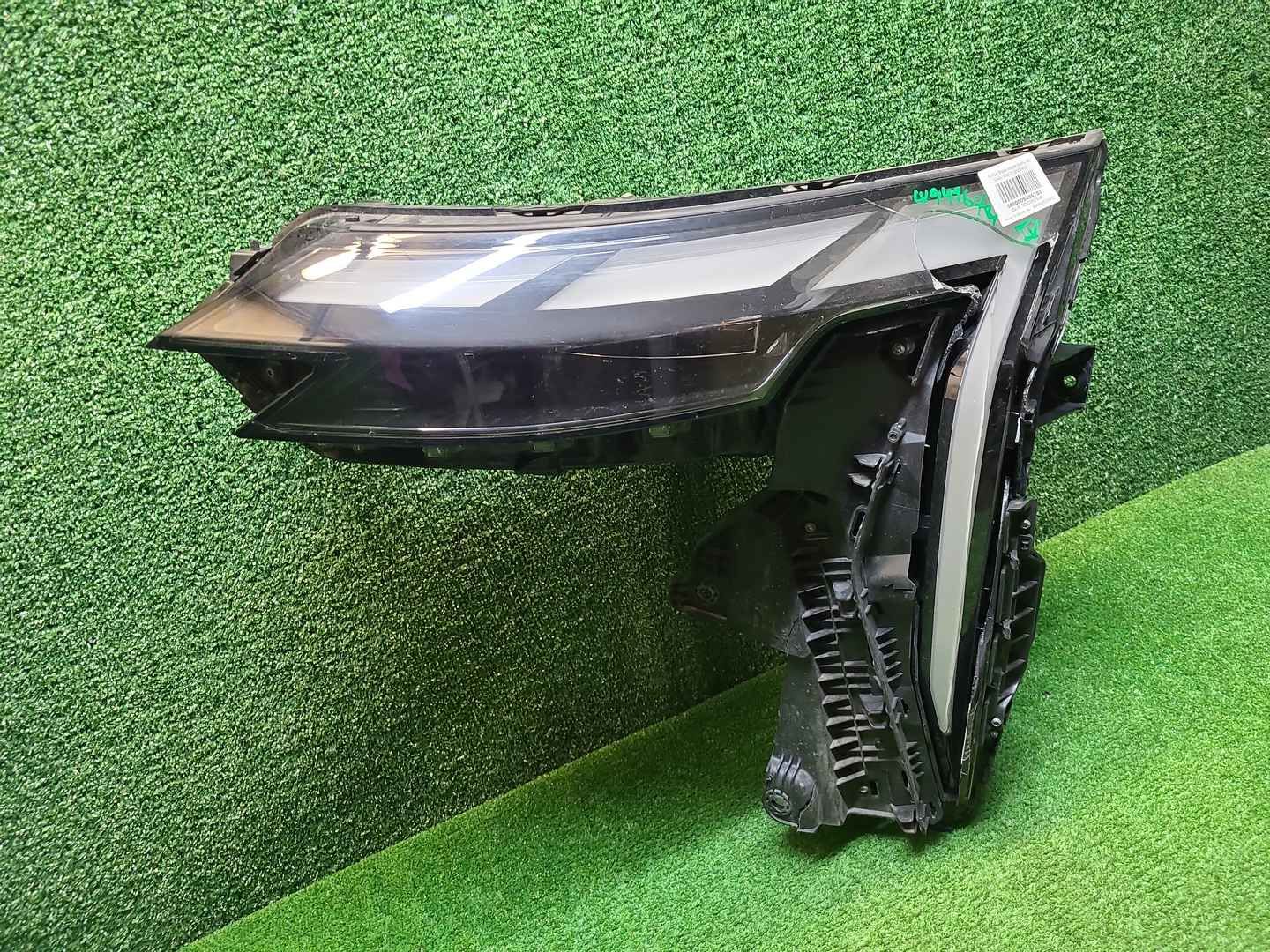 Фара левая Geely Atlas 2 (2023-н.в.) LED