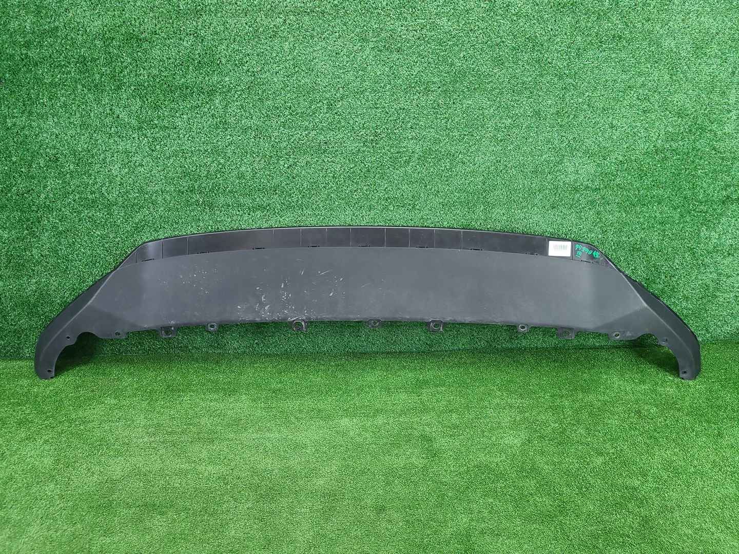 Юбка переднего бампера Zeekr 9X (2025-н.в.)