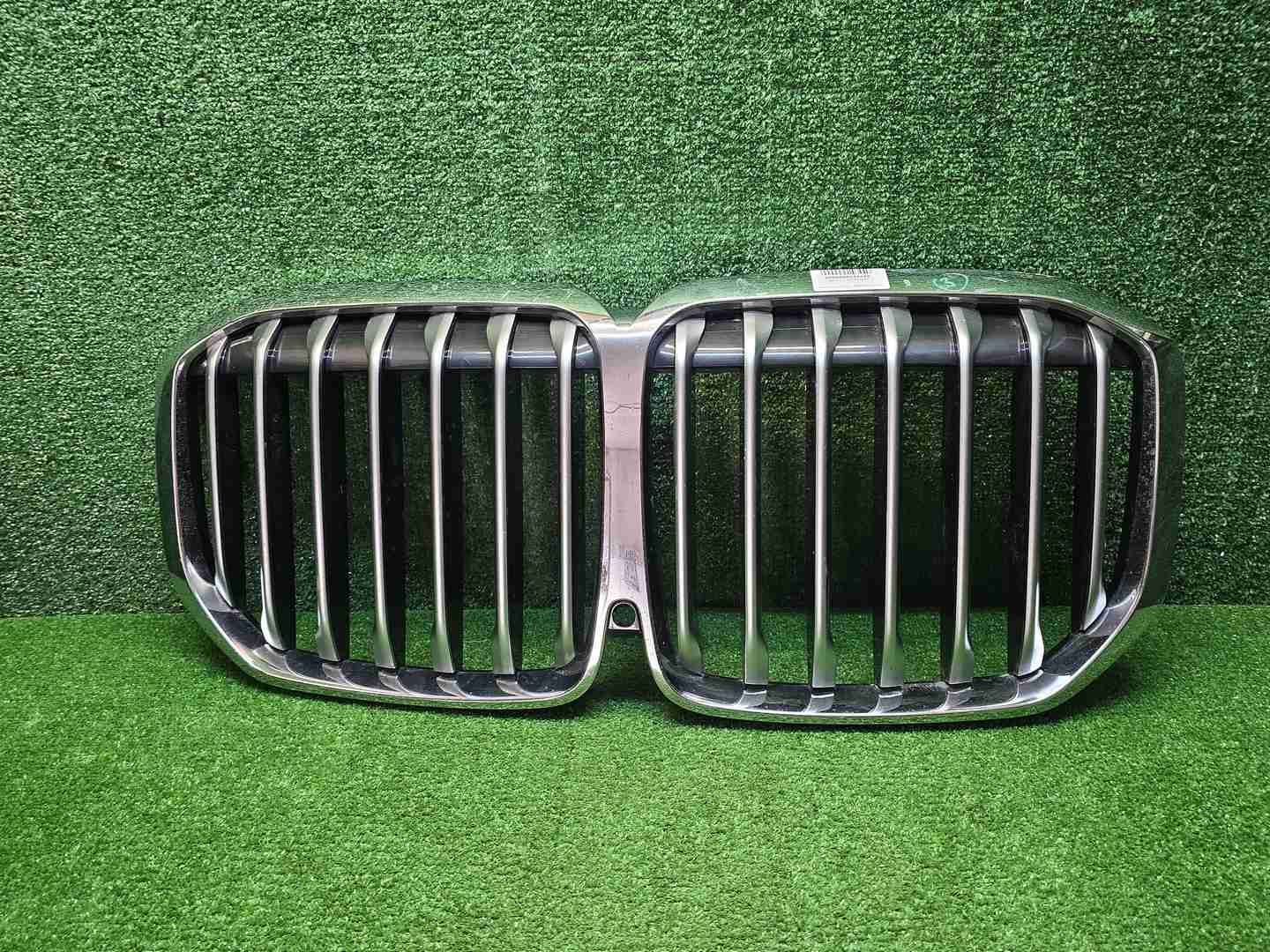Решетка радиатора BMW X7 G07 (2019-2022)