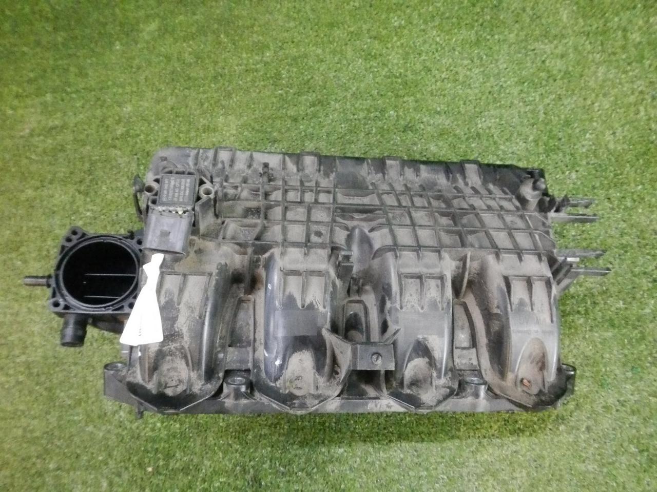 Впускной коллектор VW Golf 7 (2012-2020)