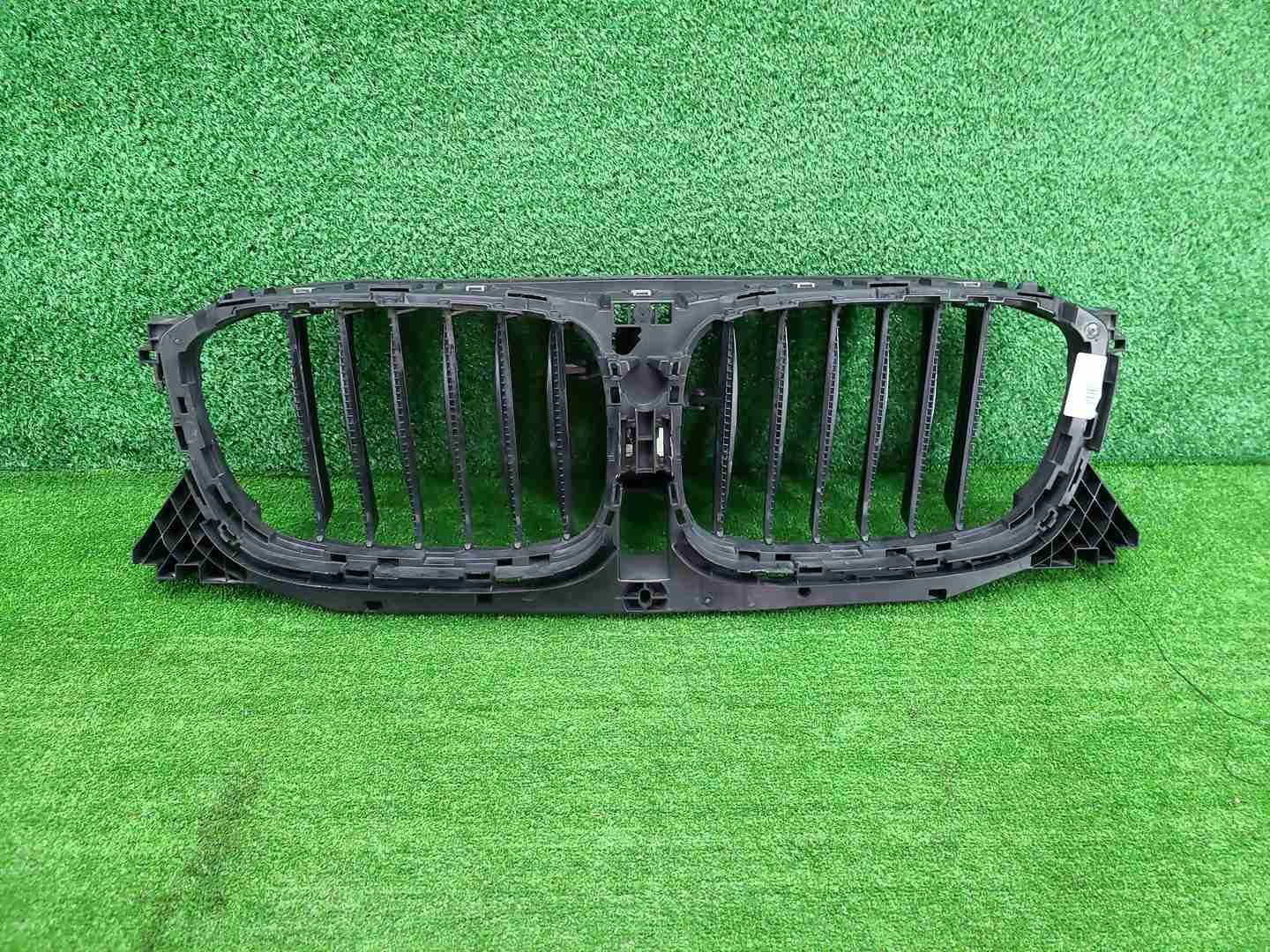 Решетка радиатора BMW X3 G01 (2017-2021)